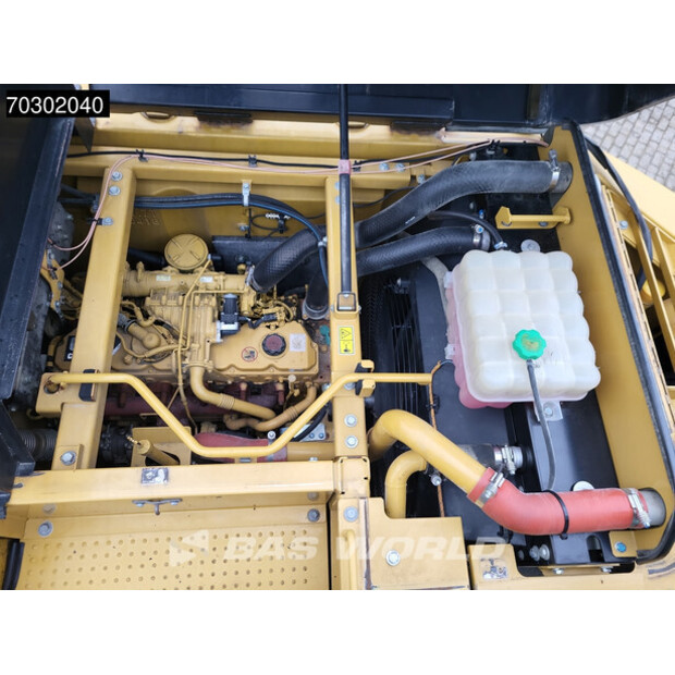 2018 كاتربيلر 335FL CR-43990781