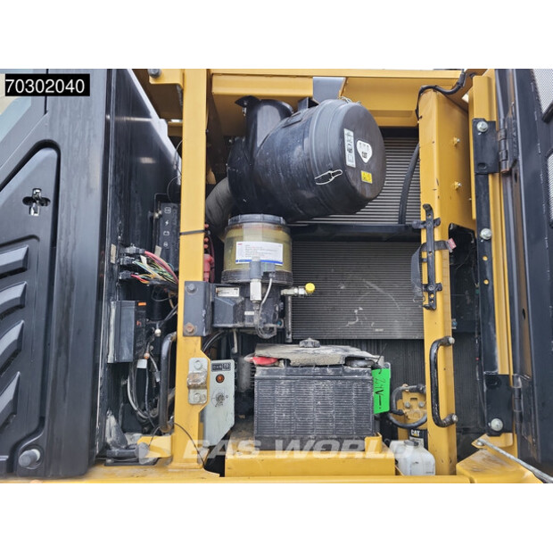 2018 كاتربيلر 335FL CR-43990783