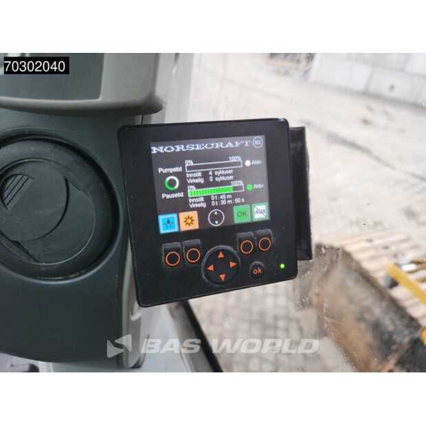 2018 كاتربيلر 335FL CR-43990787