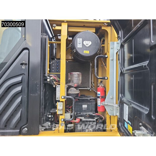 2017 كاتربيلر 326FL-43990880