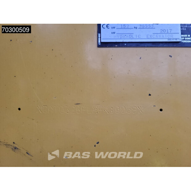 2017 كاتربيلر 326FL-43990904