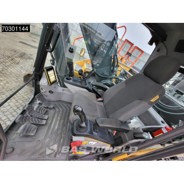 2019 Volvo EC300EL-43990936