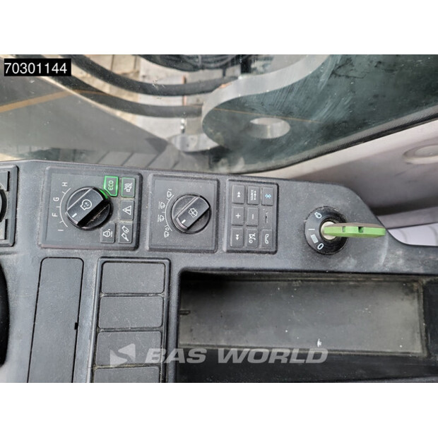 2019 Volvo EC300EL-43990943