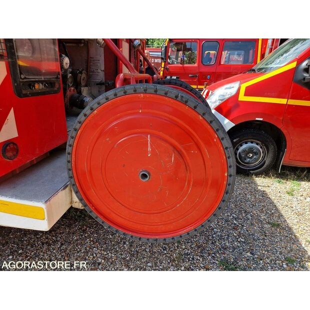 1994 رينو M210-44003447