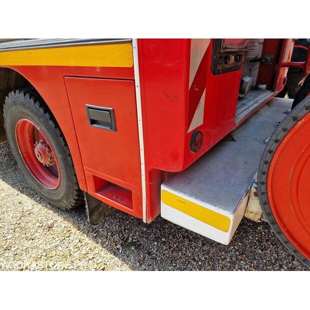 1994 رينو M210-44003449