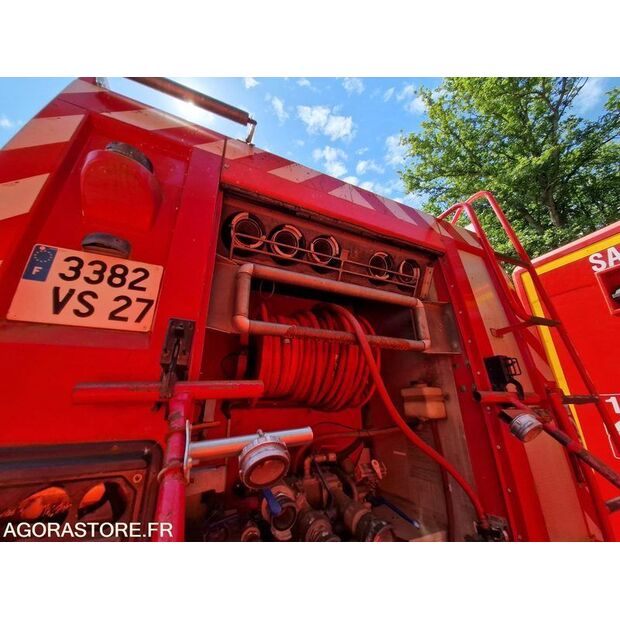 1995 رينو M210-44003611