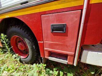 1995-renault-m210-1389799-44003612