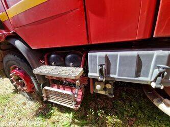 1995-renault-m210-1389799-44003618