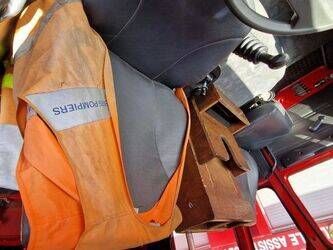 1995-renault-m210-1389799-44003621