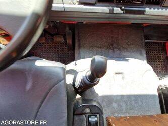 1995-renault-m210-1389799-44003624