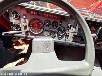 1995-renault-m210-1389799-44003625