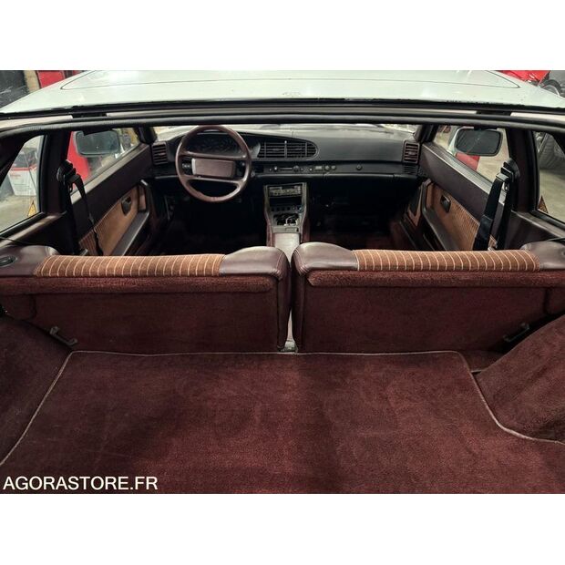 1988 PORSCHE 944-44003652