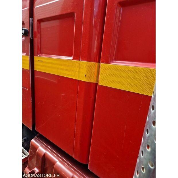 1994 رينو M210-44004532