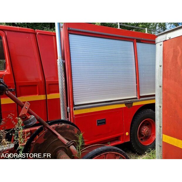 1994 رينو M210-44004534