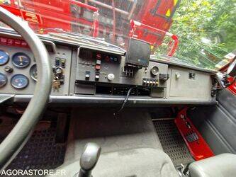 1994-renault-m210-1389857-44004543