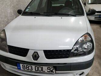 صورة ل سيارات 2002 رينو Clio