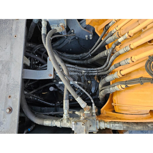 2013 كاس CX250C-44004788