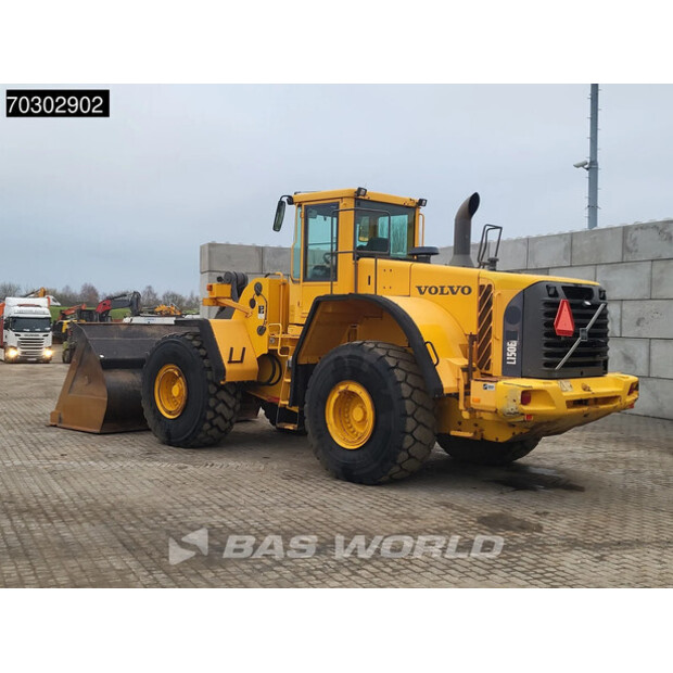 2005 فولفو L150E-44005040