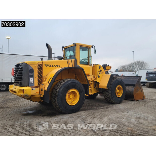 2005 فولفو L150E-44005043