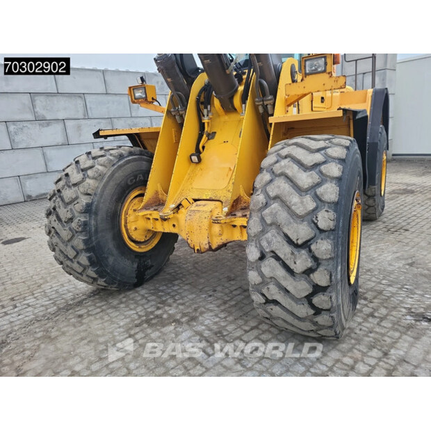 2005 فولفو L150E-44005048