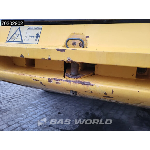 2005 فولفو L150E-44005062