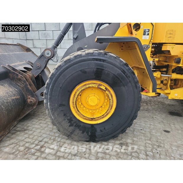 2005 فولفو L150E-44005063