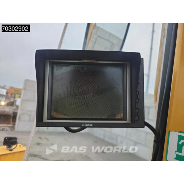 2005 فولفو L150E-44005073