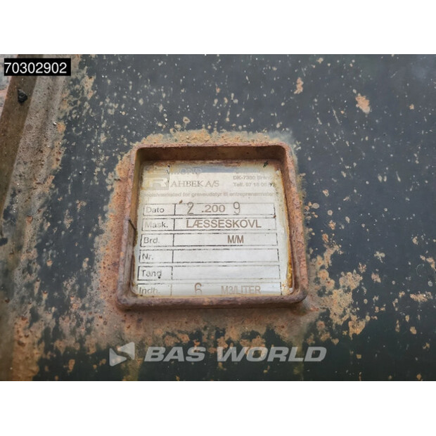 2005 فولفو L150E-44005080