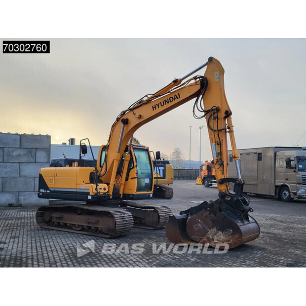 2016 Hyundai R140LC-9A-44005090