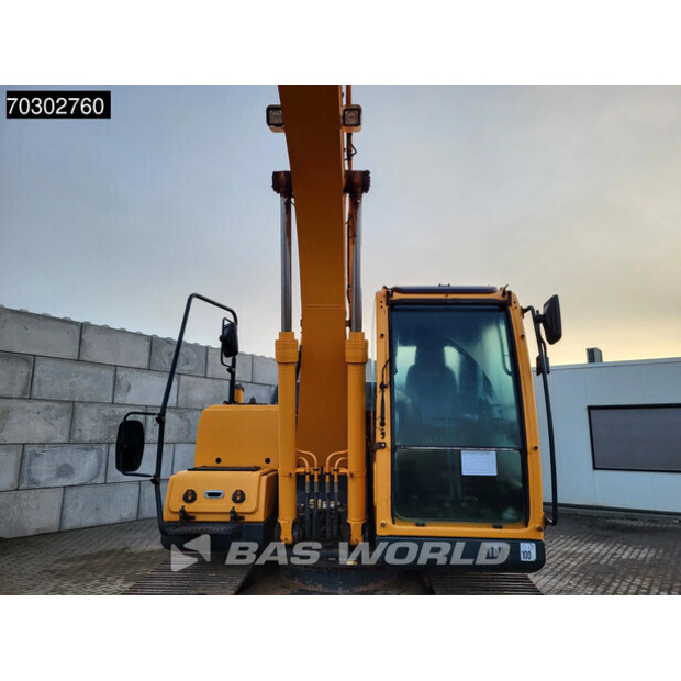 2016 Hyundai R140LC-9A-44005092