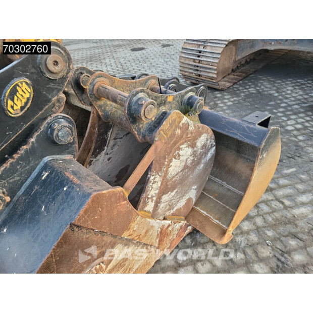 2016 Hyundai R140LC-9A-44005097