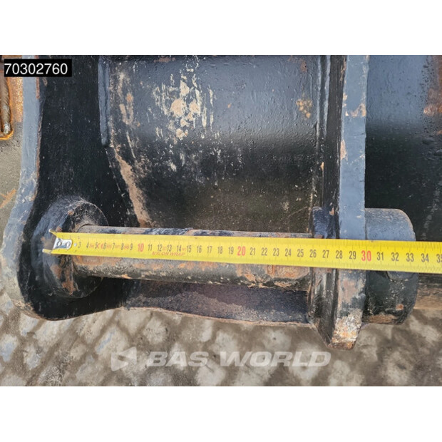 2016 Hyundai R140LC-9A-44005105