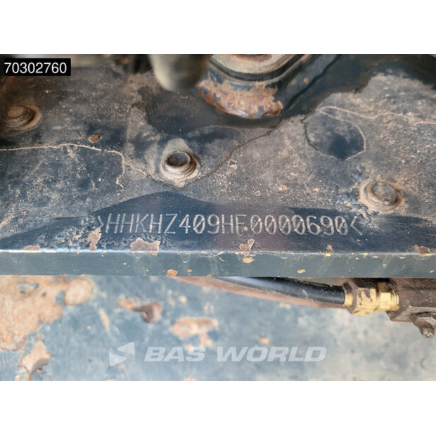 2016 Hyundai R140LC-9A-44005133