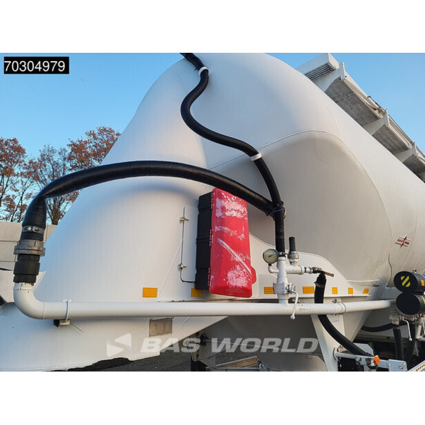 2003 سبيتزر SF2734/2P-44005443