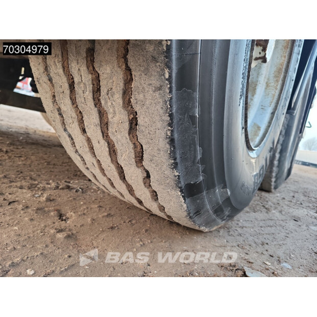 2003 سبيتزر SF2734/2P-44005449