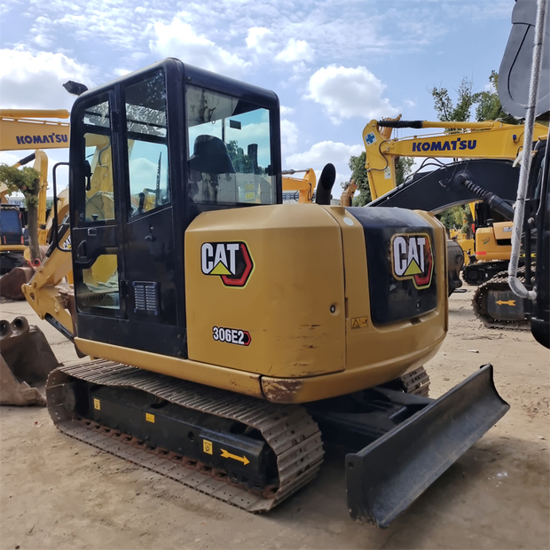 2023 كاتربيلر 306E-44005730