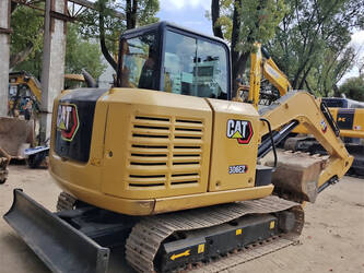 صورة ل حفارات صغيرة 2023 كاتربيلر 306E