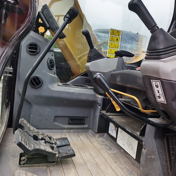 2023 كاتربيلر 307.5-44005787