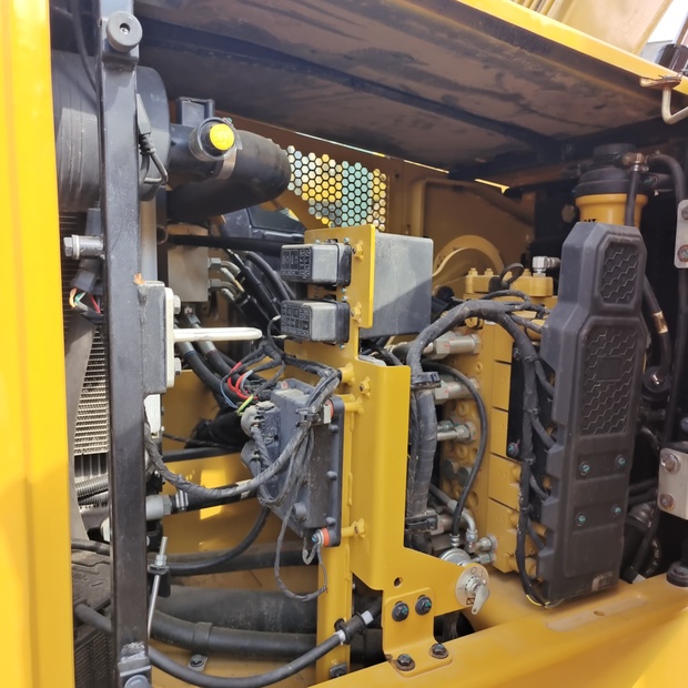 2023 Caterpillar 307.5-44005806