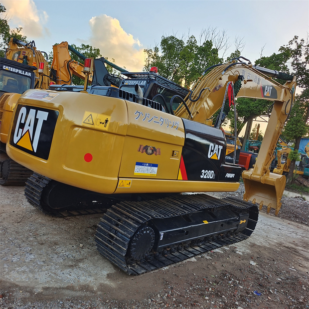 2023 Caterpillar 320D-44005847