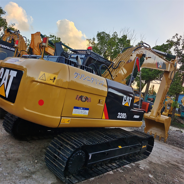 2023 Caterpillar 320D-44005848