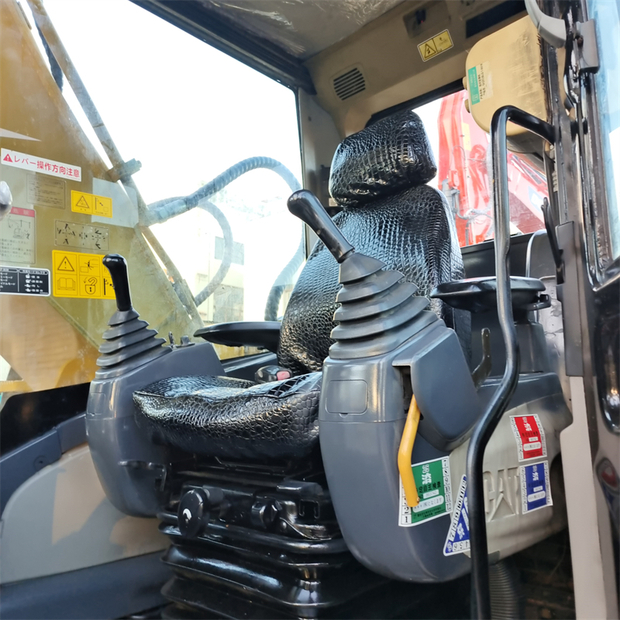 2023 Caterpillar 320D-44005853