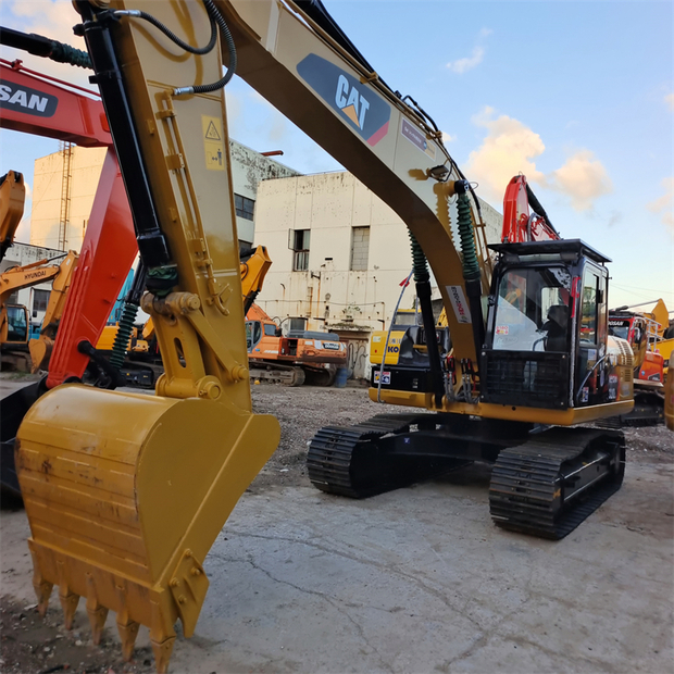 2023 Caterpillar 320D-44005862