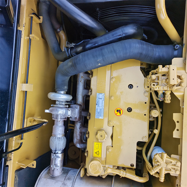 2023 Caterpillar 320D-44005872