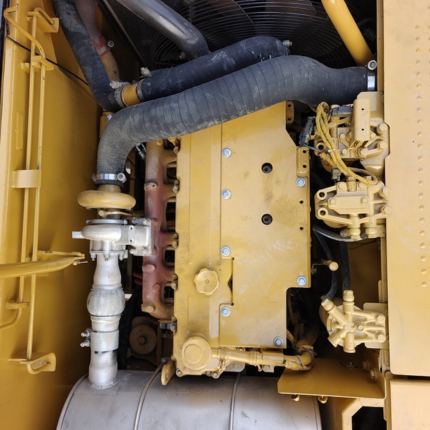 2023 Caterpillar 320D-44005900