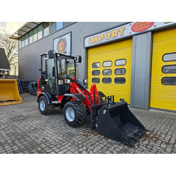 2025 Heracles H220-44006028