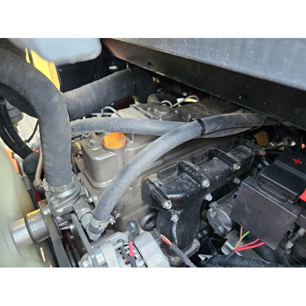 2025 Heracles H220-44006040