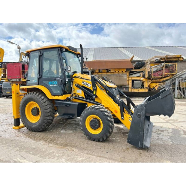 2024 JCB 3DX-44006083