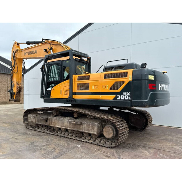 2018 Hyundai HX380L-44006098