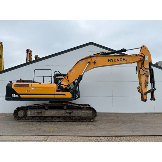 2018 Hyundai HX380L-44006101